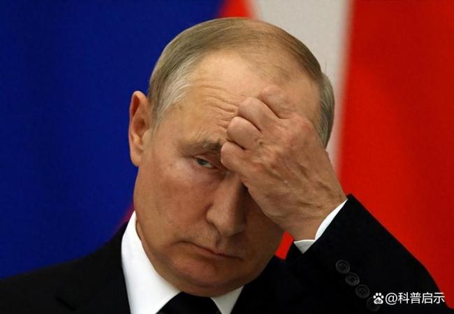 白宫迎来噩耗，特朗普或被迫下台 身体状况引担忧