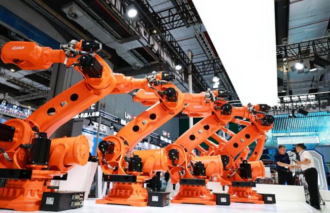 习近平总书记引领中国经济收官“十四五”擘画新蓝图