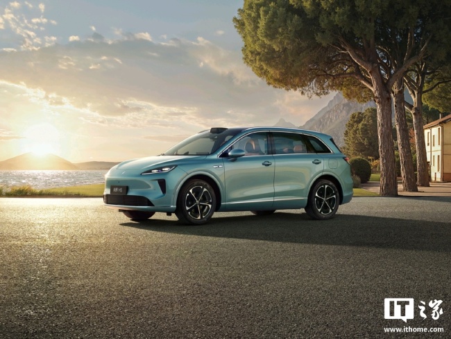 余承東官宣尚界首款轎跑明年上市 智選車模式再添力作