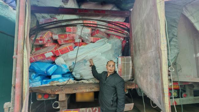 寧波多部門聯(lián)手斬斷跨境凍品走私鏈 行動查獲63噸凍品