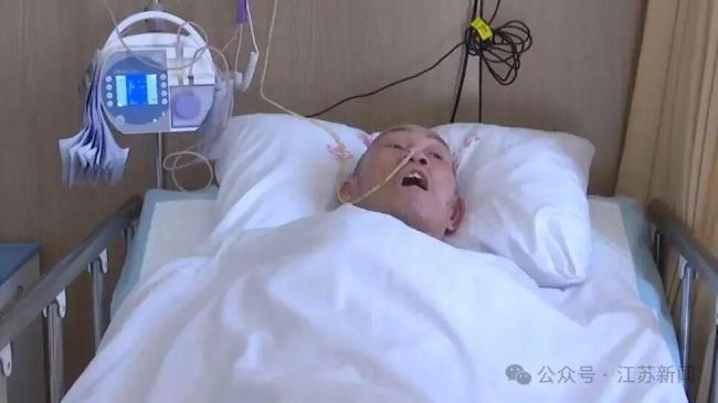 一無名男子在醫(yī)院躺了7年半 等待喚醒名字的奇跡