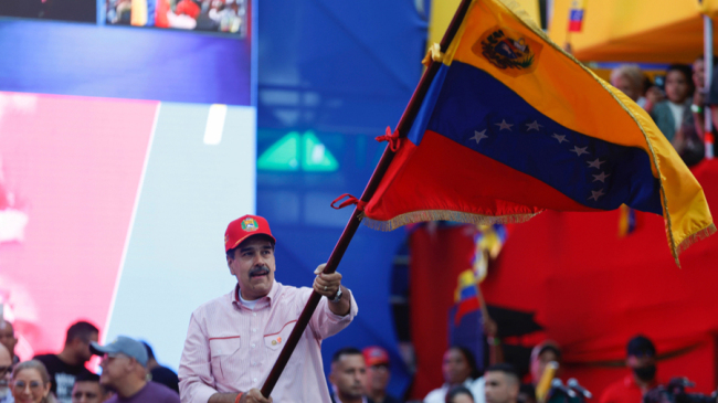 危難時(shí)刻馬杜羅等來(lái)普京的電話 俄聲援委內(nèi)瑞拉