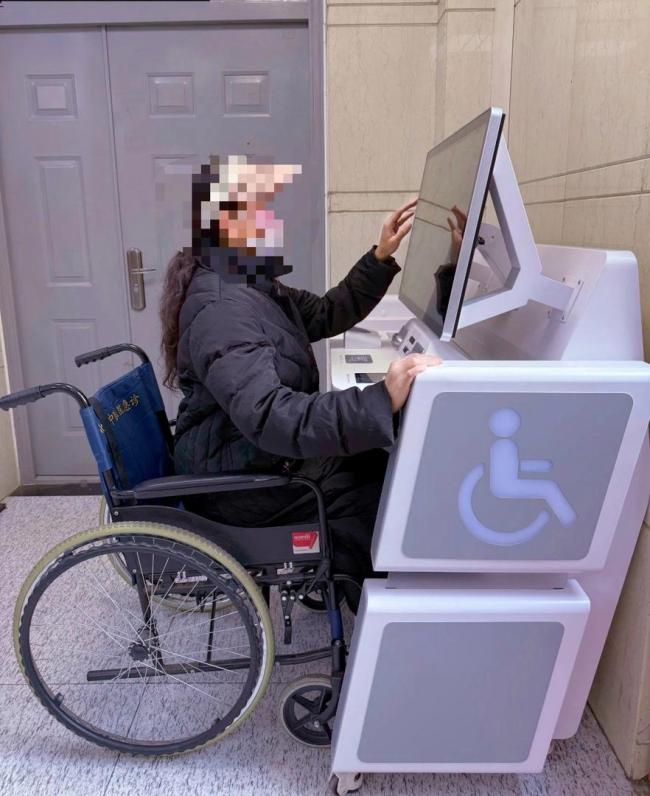 北京中医医院开绿色通道,65岁及以上老人当天可加普通号