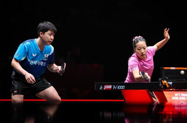 林詩棟蒯曼不敵韓國組合止步半決賽 國乒混雙首嘗敗績