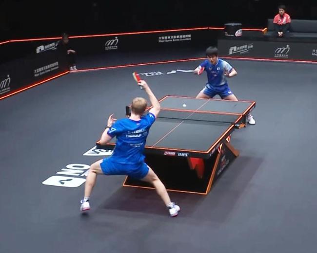 張本智和男單晉級(jí)決賽 逆轉(zhuǎn)勝小勒布倫