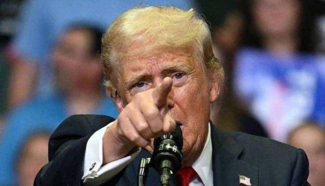 曝泽连斯基再次拒绝特朗普 坚定捍卫领土底线