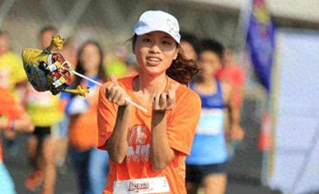 白巖松談“最快女護(hù)士”事件