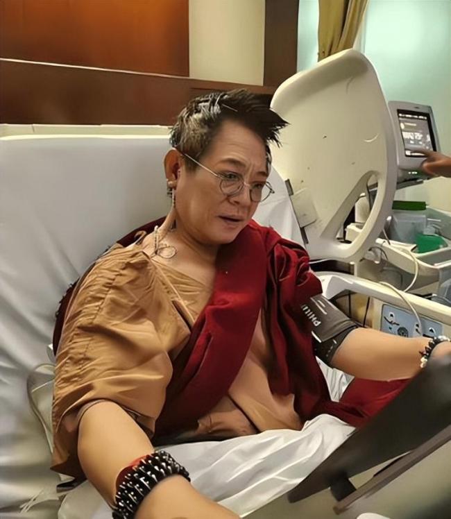 李連杰攜小女兒同游九華山 風波后低調(diào)現(xiàn)身