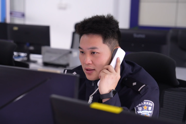 民警跑1000多公里，只為攔截一只毛絨玩具？