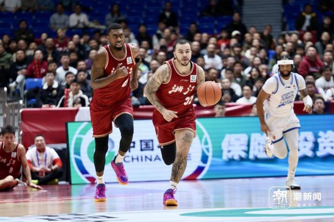 宁波男篮客场赢了浙江稠州金租男篮 加时赛逆袭成功