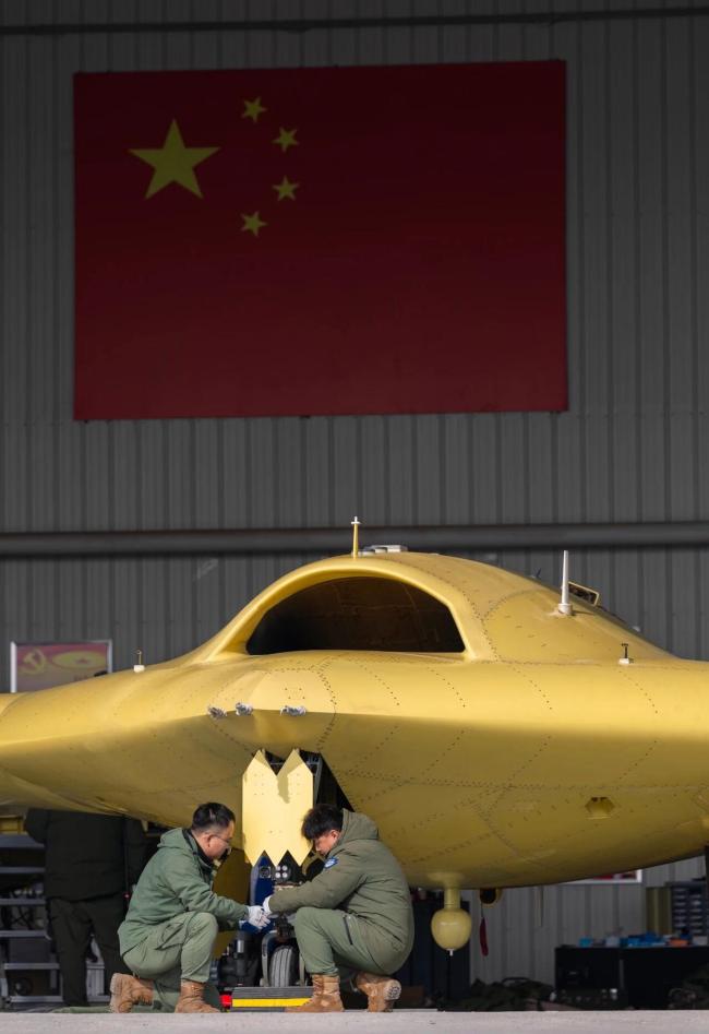 彩虹-7首飞 中国隐身无人机战力飙升 空中幽灵惊艳亮相