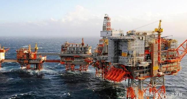 中国趁低价狂买石油，什么信号？ 能源安全的大棋局