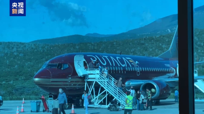 记者体验从陆路过境进入委内瑞拉 穿越国界的艰难之旅