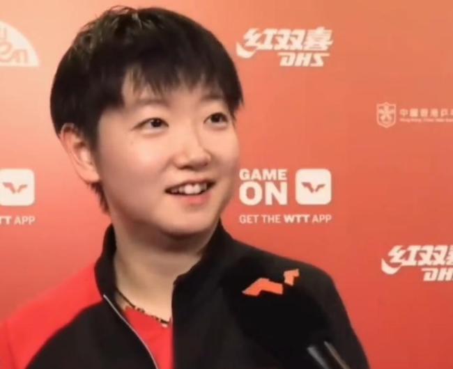 这是孙颖莎让日本东谈主傻眼的一球 鹰眼挑战显神威