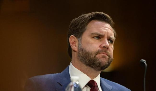 白宫幕僚长称特朗普认为自己无所不能 全天候工作的神话