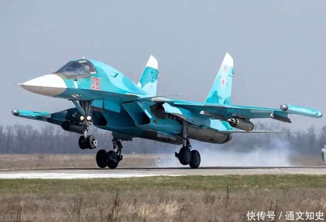 机库惊魂!苏-34“自杀式弹射”,两名飞行员竟被自家座椅“反杀”