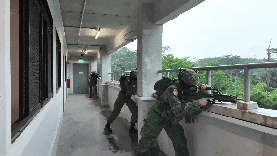 机器狗、无人机齐上阵!直击中新反恐实兵演练现场