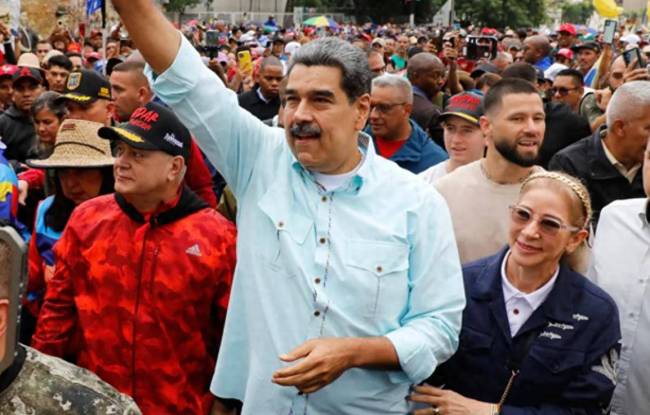 特朗普下令全面封锁委内瑞拉油轮 美制裁策略受质疑