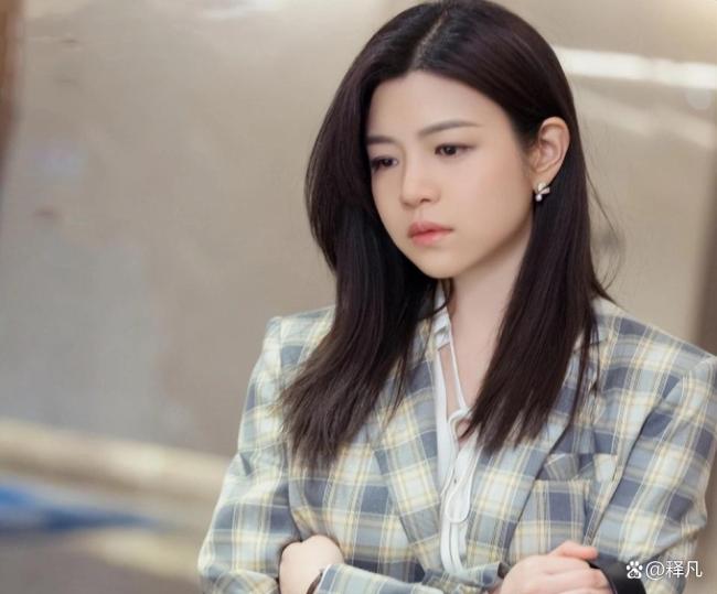 陈妍希回应脸颊肉像饺子一样 肉感脸颊引热议