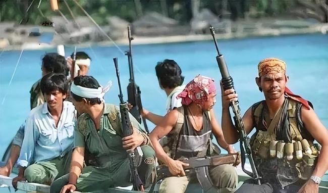 索马里驻华大使笑着回应“海盗梗” 贫穷与海的无奈选择