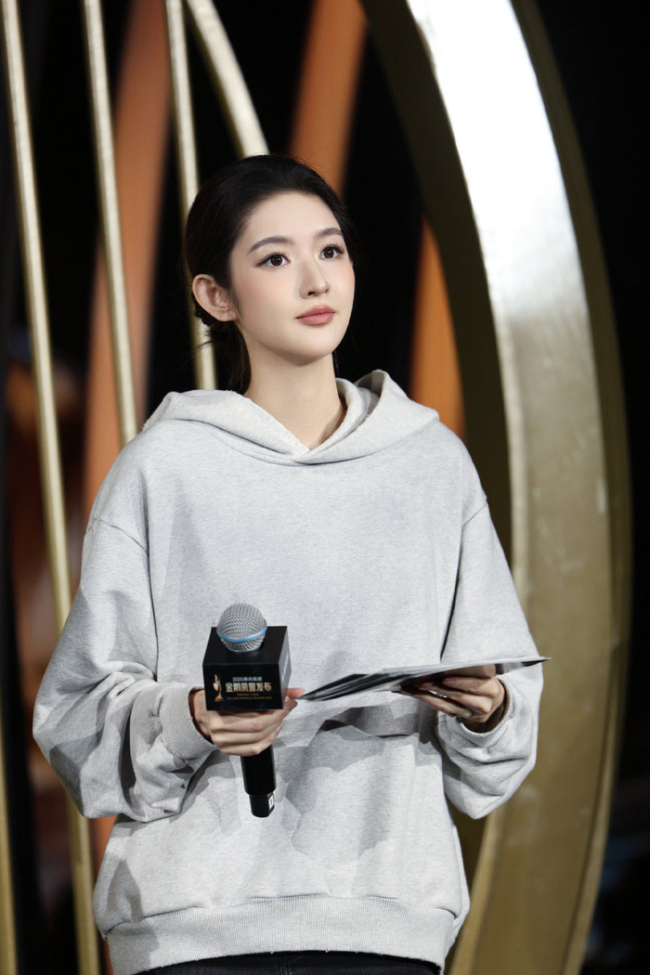 王玉雯女神扑面而来的仙气