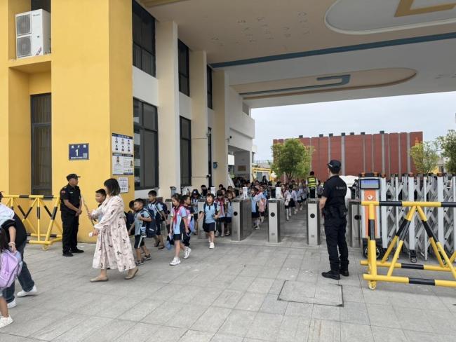 媒体：惩戒权是育人公器不应泄愤滥用 教育应促反思非压制