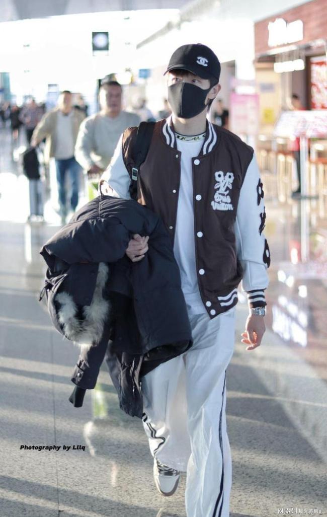 国乒动态！梁靖昆王曼昱参加活动，林高远回广州 国乒球星多线忙碌