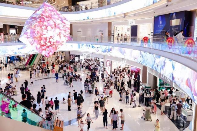 海南封关免税热带鲜果成新宠 1.5吨榴莲1小时售罄