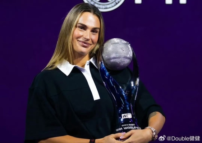 前世界第三：萨巴伦卡完全有机会在2026实现年度全满贯