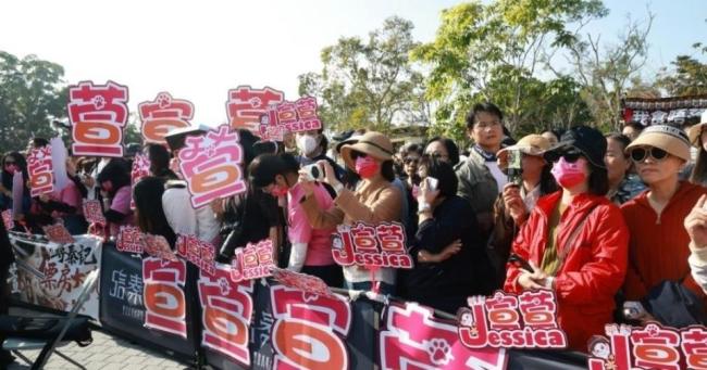 宣萱郭羡妮大赞滕丽名保持得最好 《寻秦记》重聚引热议