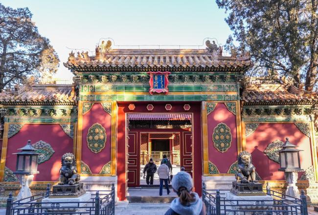 养心殿原状陈列千件文物重现 历史氛围不改