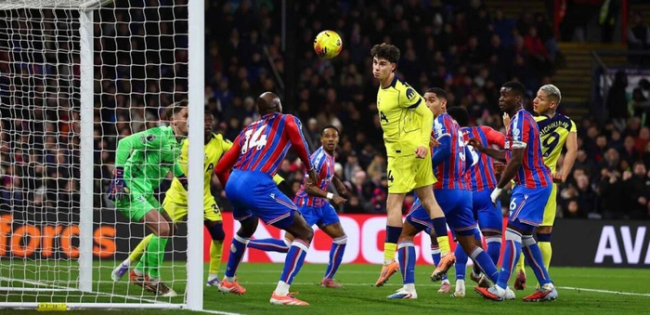 英超黑马遭遇五连不胜,主力遭豪门哄抢,战绩崩盘引发连锁反应危机