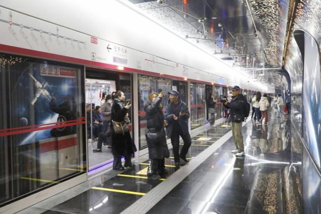 西安地铁与一座城的双向奔赴 20年的陪伴与成长