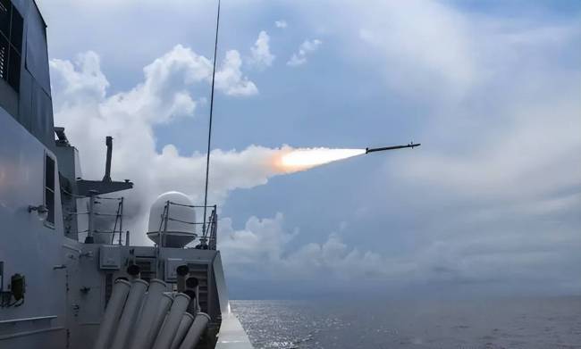 解放军环岛演习 日媒围怼高市早苗 军事回应引发警觉