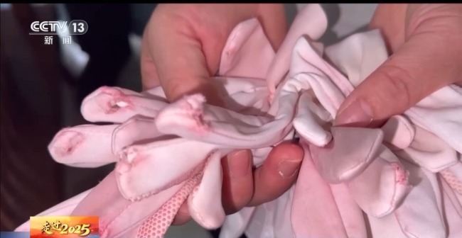 张威：守护国旗就是对祖国最好的告白 荣耀背后的辛勤付出