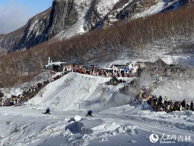 长白山旅游 粉雪节启幕冬日盛宴