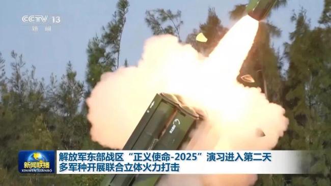 新闻联播播出挂载实弹轰6K 模拟打击演练成功