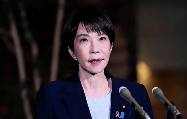 怂了？解放军围岛 高市早苗没发声 日本尴尬沉默