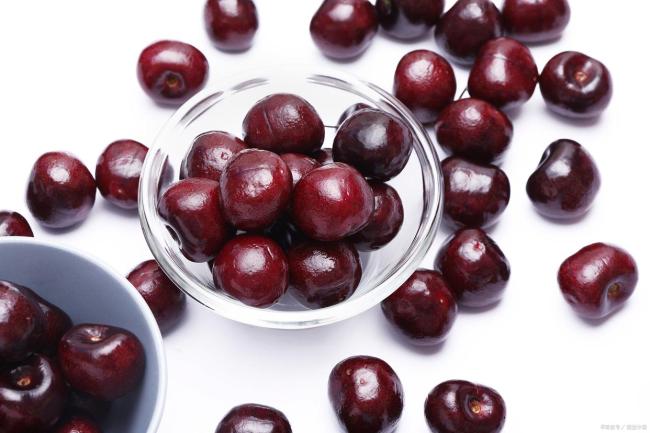 新年的车厘子自由 价格暴跌享实惠