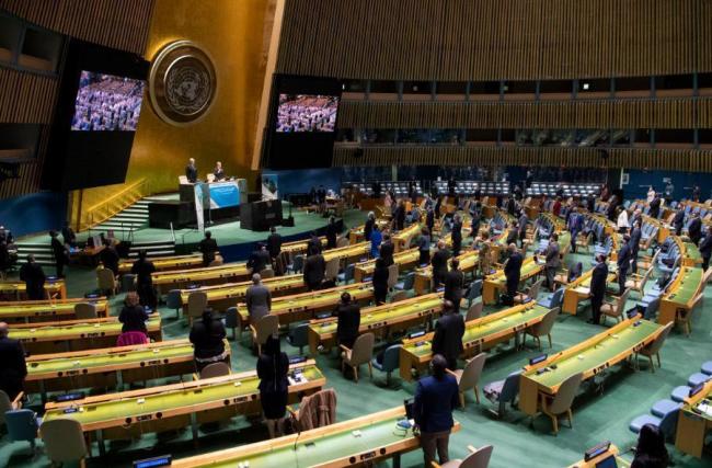 学者：美国又跳进一个泥潭 帝国的危险游戏