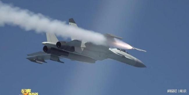 歼-20“越肩”发射霹雳-10意味什么 空战规则改变