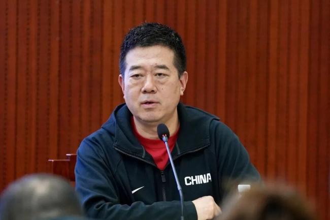 女篮开会：解决篮板争抢等问题，备战新周期挑战