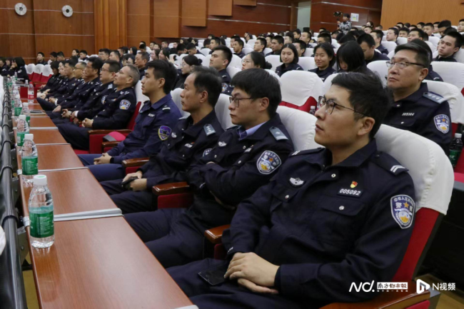 电影《全城追缉》将公映 致敬英雄刑警