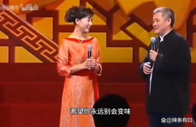 闫学晶就“哭穷”致歉：我忘了本