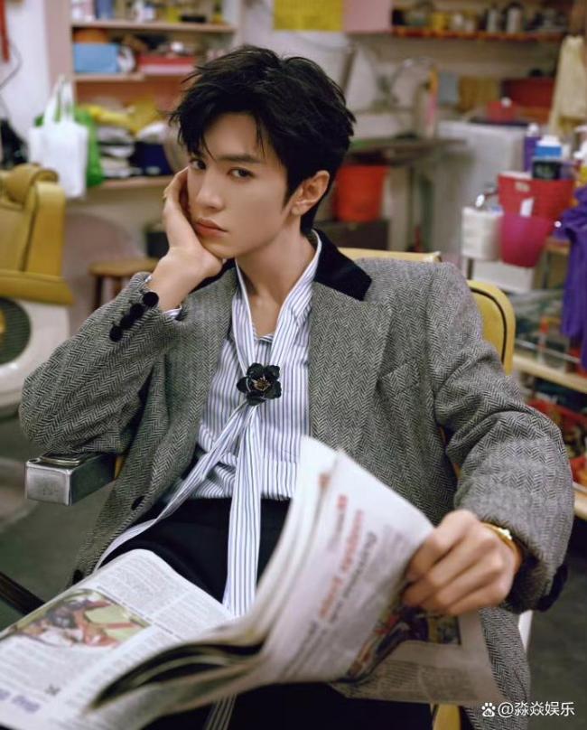 陈哲远 三个东谈主的婚典有点拥堵 赤诚互动谦恭东谈主心