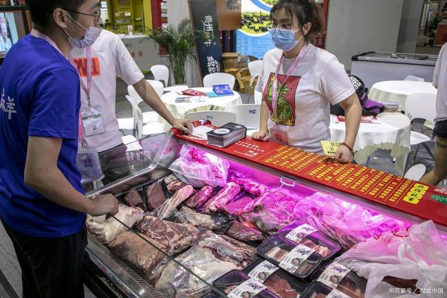 牛肉连续涨价 餐饮老板哭惨了 产业链重构进行时