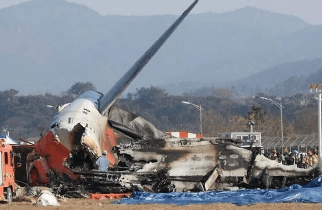 韩国179死空难前75秒录音首次公布 揭示事故最后时刻