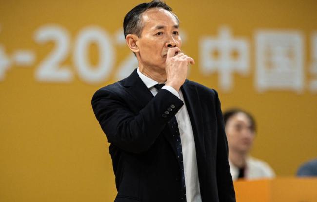 北汽主帅严批球队表现,态度问题引发关注,输掉北京形象热议