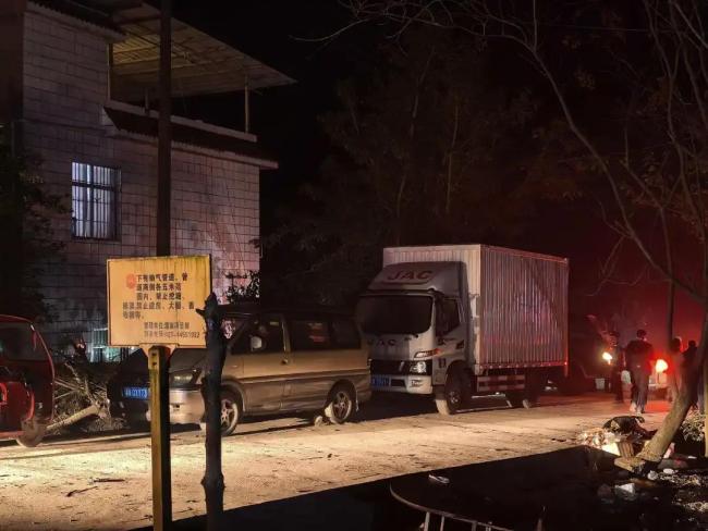 杀猪宴呆呆回应发视频初衷 只为让家热闹一点