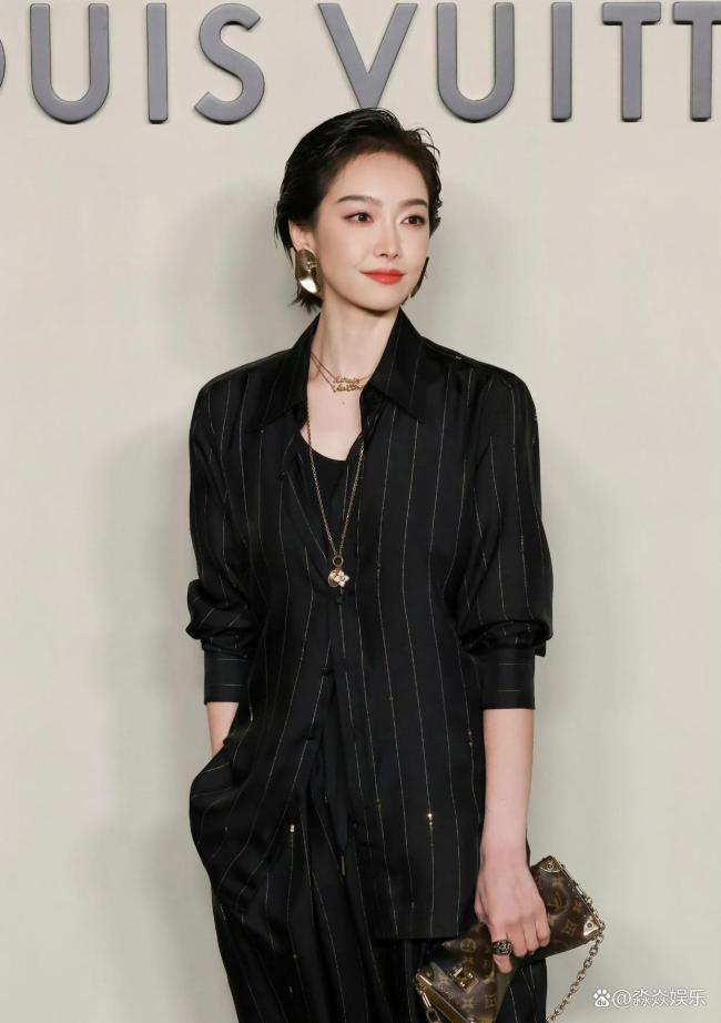 王鹤棣宋茜王嘉尔豪门Party LV四小天鹅真实互动引爆现场